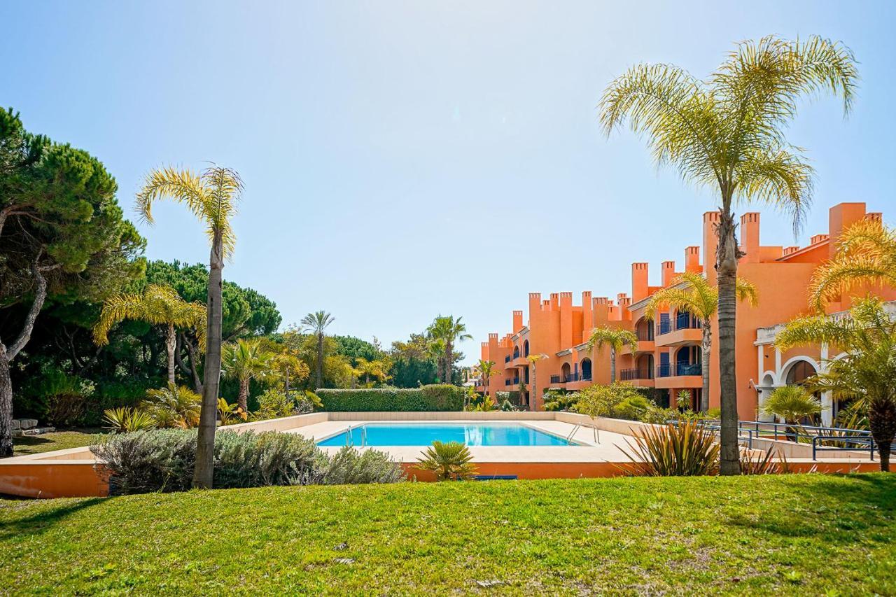 Al - Apartamento Vila Sol F5 T Картейра Экстерьер фото